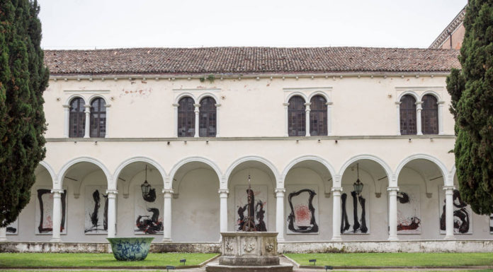 "Waiting for Qin Feng,” la exhibición individual dedicada al artista Chino Qin Feng : Photo © Francesco Allegretto, courtesy of Fondazione Giorgio Cini