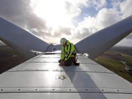 Vestas Wind Turbine in Denmark : Photo © Vestas / Bloomberg New Energy Finance