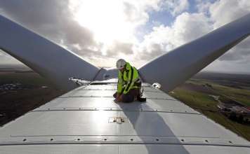 Vestas Wind Turbine in Denmark : Photo © Vestas / Bloomberg New Energy Finance