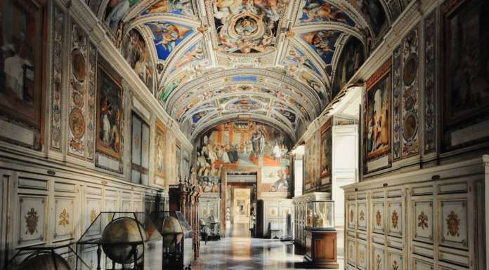 Massimo Listri. El esplendor de la Roma Papal en el Museo Nacional de San Carlos : Fotografía © RMM / Conaculta