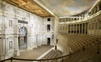 Museo Cívico de Arte de Vicenza - Teatro Olímpico : Fotografía cortesía de © ALA - Assoarchitetti